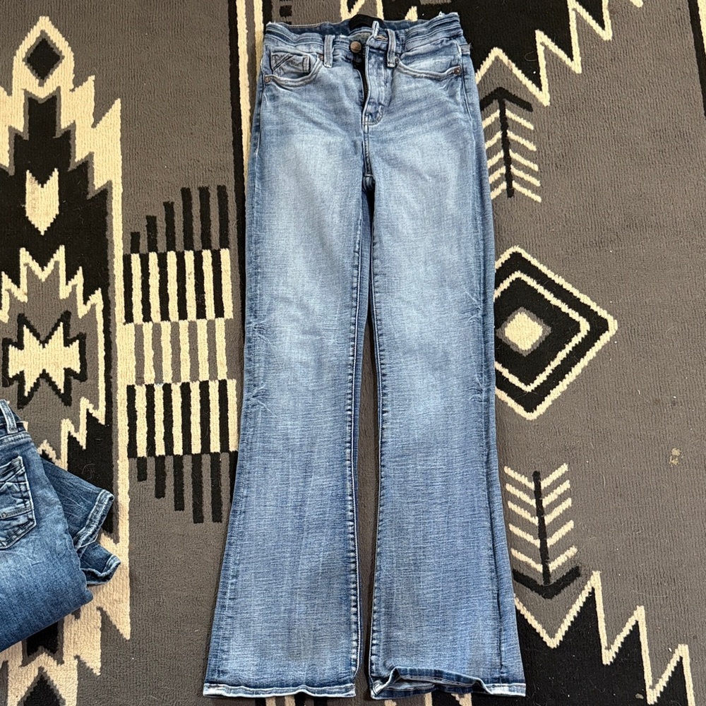 Buckle Black Fit No. 75 Bootcut Jeans — 23x32
